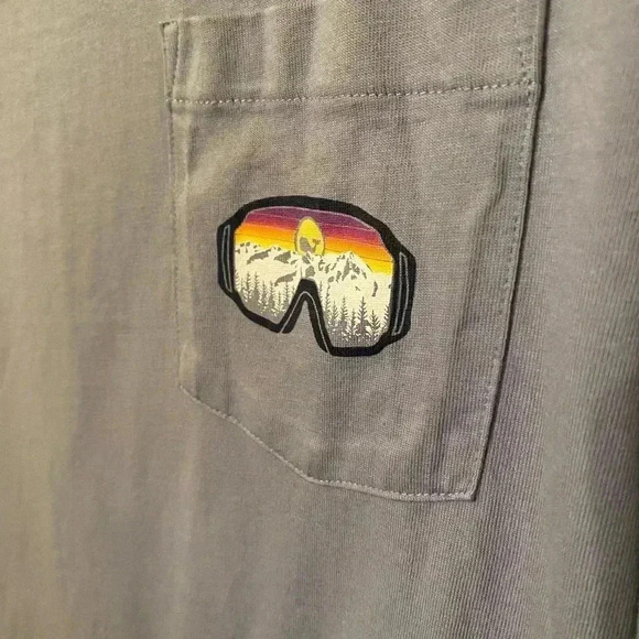 Nwot Vineyard Vines snow goggles long sleeve tee - Picture 6 of 6